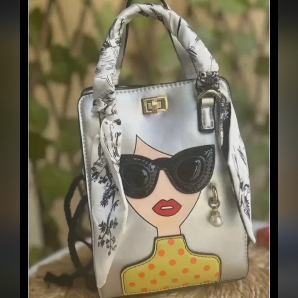 SILVER ICON CHIC HANDBAG WITH CROSSBODY STRAP NWT